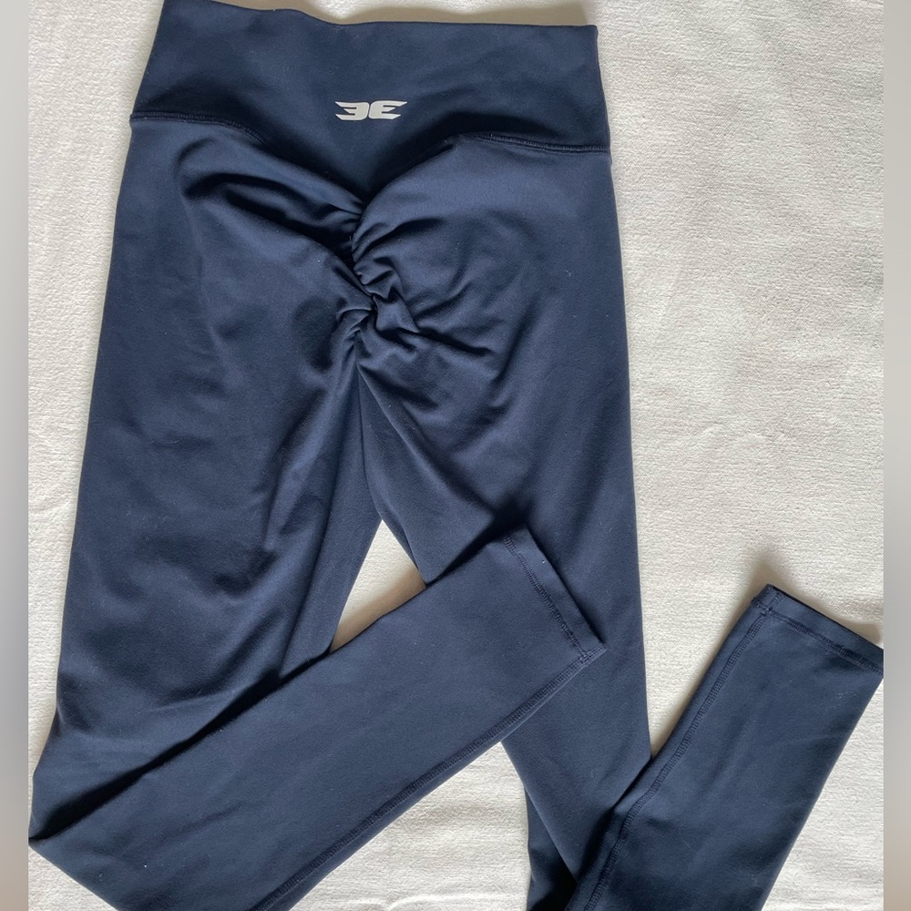 Elite Eleven scrunch bum leggings S